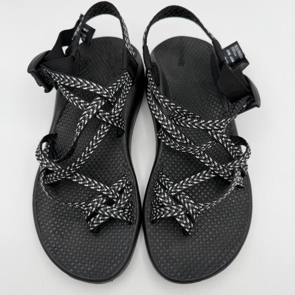 Chaco ZX/2 Classic Women's Sandals Sz 7 Black & White Toe Loop Hiking J106266 - Picture 2 of 9